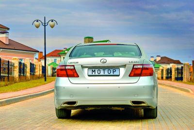 Тест автомобиля Lexus LS460 Тест автомобиля Lexus LS460